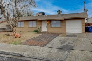 6453 Bannock Way in Las Vegas, NV - Building Photo