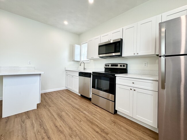 150 Indiana Ave, Unit 2
