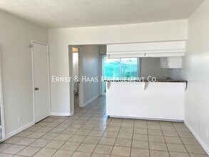 5940 Atlantic Ave in Long Beach, CA - Building Photo - Building Photo