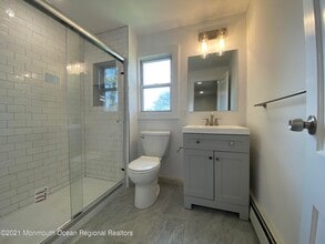 1224 7th Ave in Neptune City, NJ - Foto de edificio - Building Photo