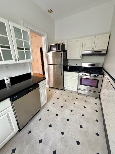 256 Newbury St, Unit 2F in Boston, MA - Building Photo - Building Photo