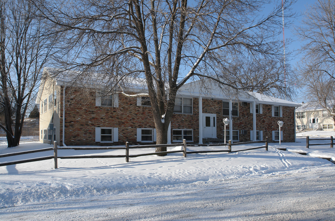 3017 Verndale Ave in Anoka, MN - Building Photo