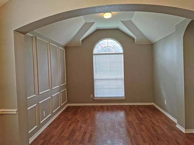 9300 Vista Cir in Irving, TX - Building Photo - Building Photo
