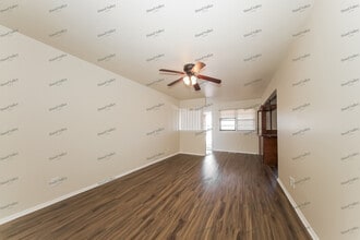 114 Larry Ave in Yukon, OK - Building Photo - Building Photo