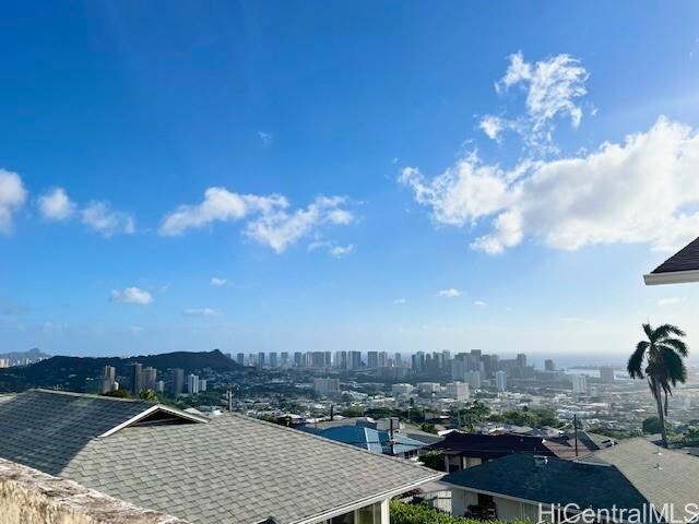1268 Alewa Dr in Honolulu, HI - Building Photo - Building Photo