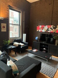 1512 Walnut St photo'