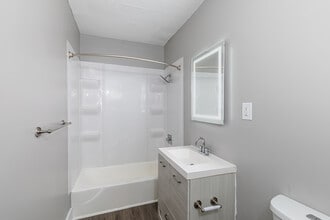 Cove West Hartford in West Hartford, CT - Building Photo - Interior Photo