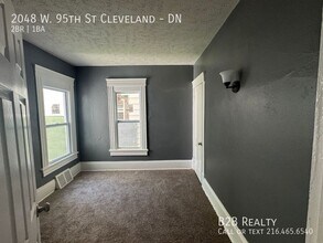 2048 W 95th St in Cleveland, OH - Building Photo - Building Photo