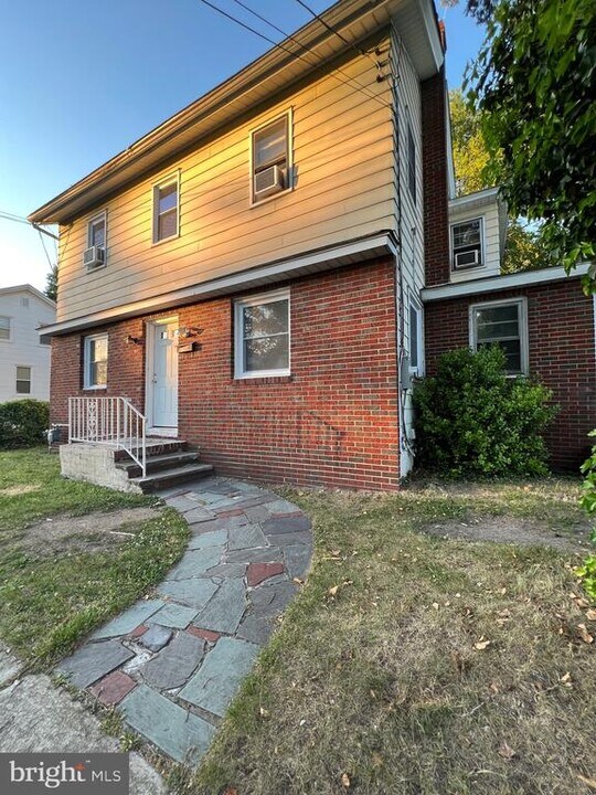 50 State St in Glassboro, NJ - Building Photo