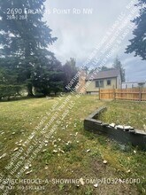 2690 Erlands Point Rd NW in Bremerton, WA - Building Photo - Building Photo