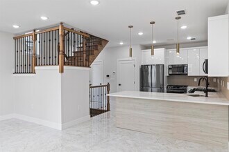 15 Fulton Ave in Jersey City, NJ - Building Photo - Building Photo