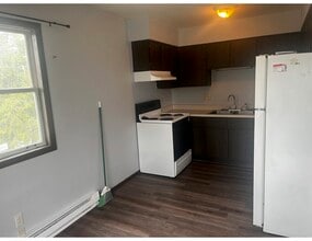 145 Memorial Dr in Oconto, WI - Building Photo - Building Photo