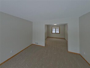 2303 Leyland Cir in Woodbury, MN - Building Photo - Building Photo