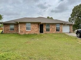 14668 Fox Ridge in Tyler, TX - Building Photo