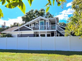 103 W Mohawk Ave in Tampa, FL - Building Photo