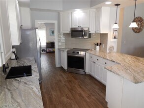 5267 Hawkesbury Way in Naples, FL - Building Photo - Building Photo