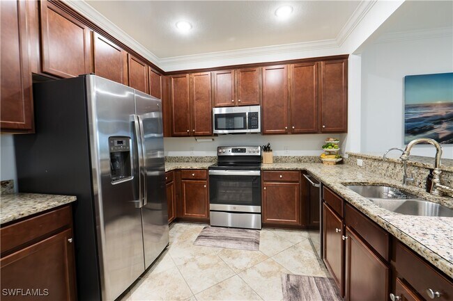 2693 Citrus St in Naples, FL - Building Photo - Building Photo