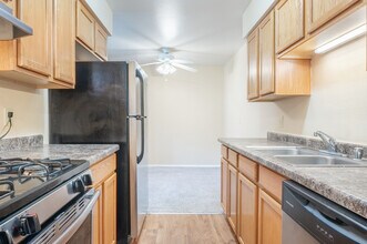 Kensington Pointe in Madison, WI - Foto de edificio - Interior Photo