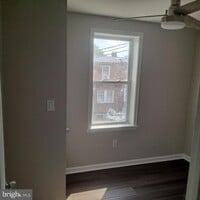 566 Sentner St - 18