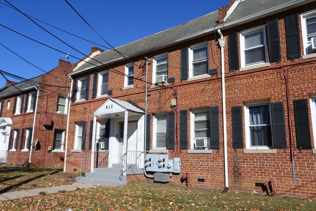 912 Quincy St NE in Washington, DC - Building Photo - Building Photo