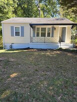 1650 Terry Mill Rd SE in Atlanta, GA - Building Photo