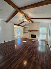 2006 Oakmeadows Dr in Norman, OK - Building Photo - Building Photo