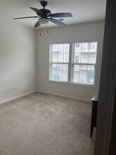 42115 Piebald Square in Aldie, VA - Building Photo - Building Photo