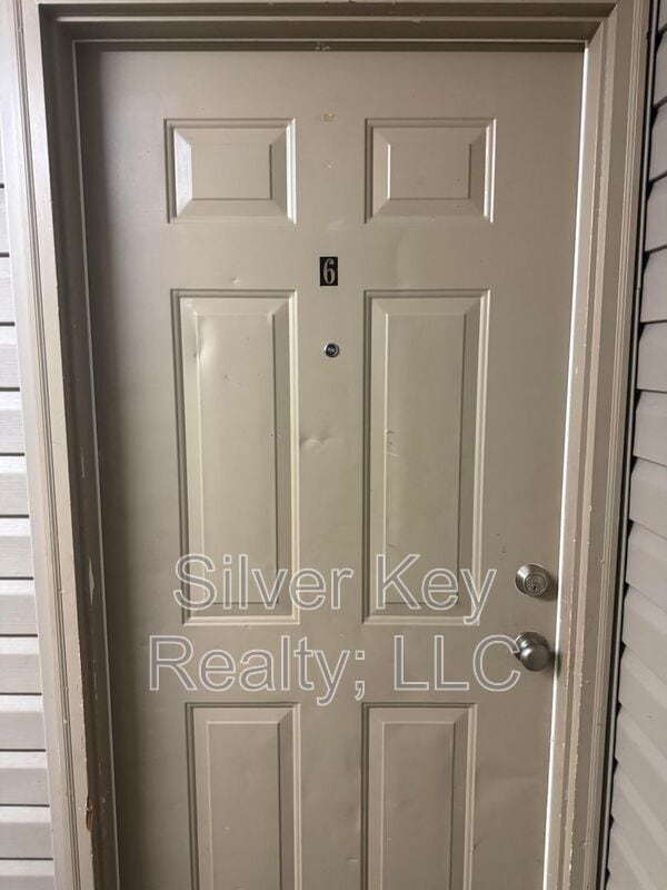 236 Willow Creek Drive in Madisonville, TN - Building Photo - Building Photo