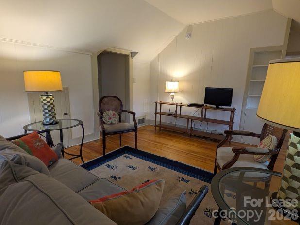 220 Melrose Cir in Tryon, NC - Building Photo - Building Photo