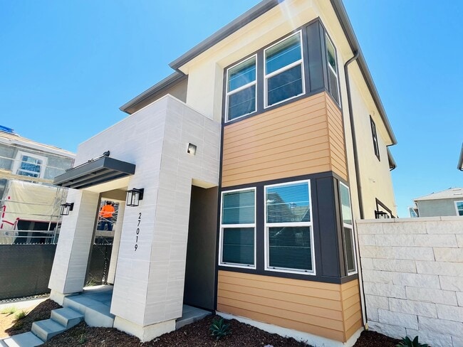 property at 27019 Evening Sky Plz