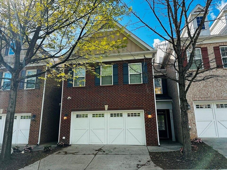 3182 Buck Way in Alpharetta, GA - Building Photo
