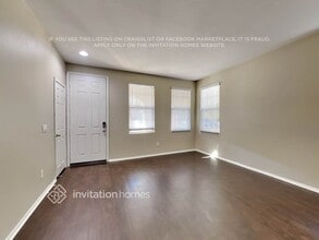 34010 Leon St in Lake Elsinore, CA - Foto de edificio - Building Photo