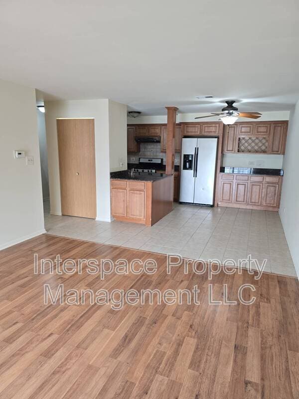 9937 S Cicero Ave in Oak Lawn, IL - Building Photo - Building Photo