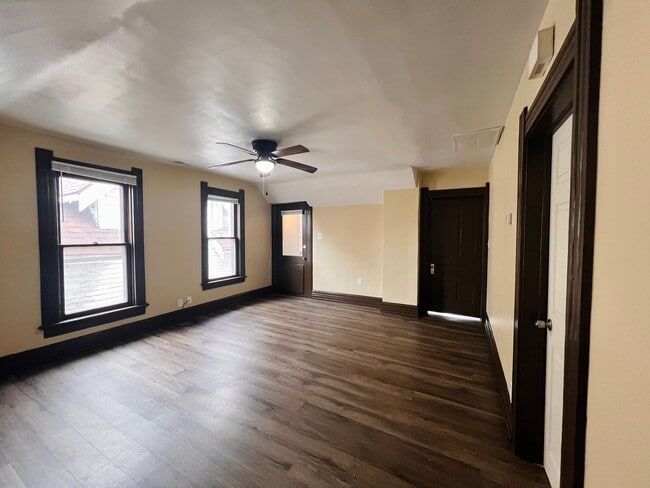 946 Butler St in Toledo, OH - Building Photo - Building Photo