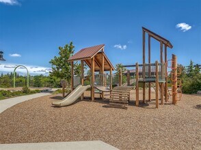 33067 Eagle Peak Ln in Black Diamond, WA - Building Photo - Building Photo