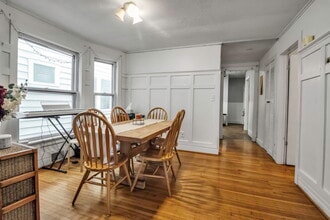 492 Woodward Ave, Unit 1 in Buffalo, NY - Building Photo - Building Photo