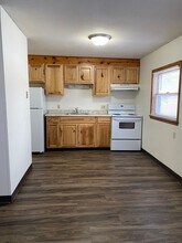 112 2nd St SW in Hillsboro, ND - Building Photo - Building Photo