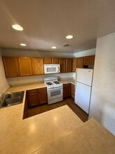 5050 S Rainbow Blvd in Las Vegas, NV - Building Photo - Building Photo