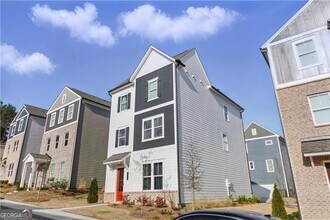 1332 Creekside Cir NW in Atlanta, GA - Building Photo - Building Photo