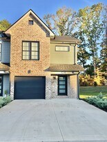 537 Bellamy Ln in Clarksville, TN - Building Photo