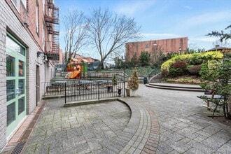 59-30-59108 108th St in Queens, NY - Building Photo - Building Photo