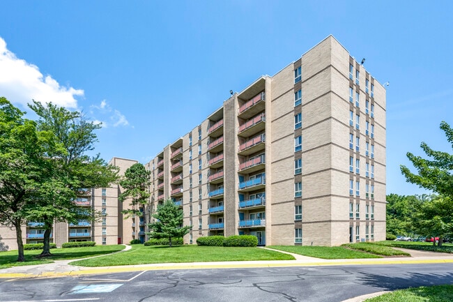 Oakcrest Towers