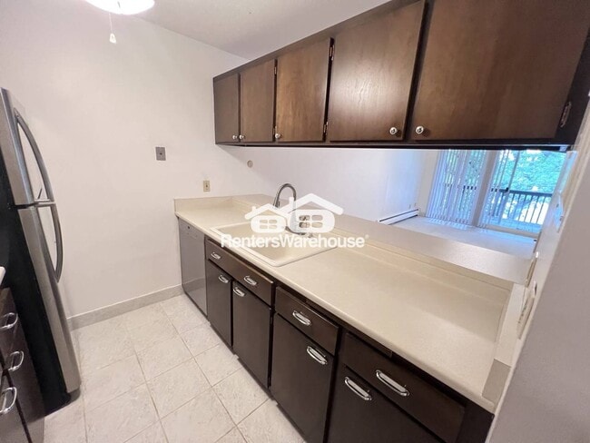 2800 Hamline Ave N in Roseville, MN - Building Photo - Building Photo