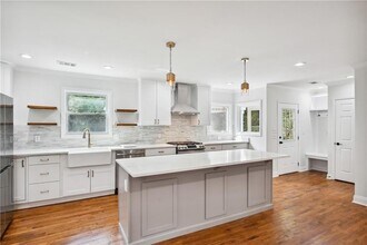 1249 Goodwin Rd NE in Atlanta, GA - Building Photo - Building Photo