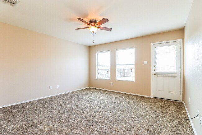801 San Miguel Trail in Haslet, TX - Building Photo - Building Photo