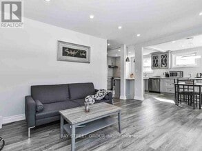 29 Bentworth Ave in Toronto, ON - Building Photo - Building Photo