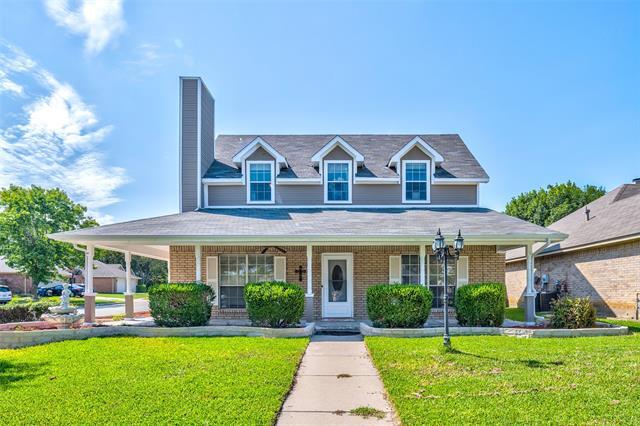 property at 448 Woodridge Dr