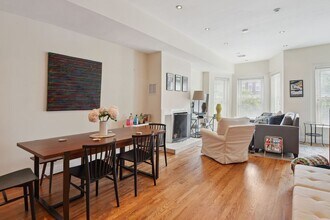 1331 Fairmont St NW in Washington, DC - Foto de edificio - Building Photo