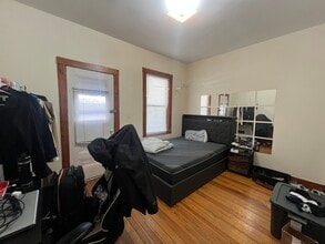 346 Faneuil St, Unit 2 in Boston, MA - Foto de edificio - Building Photo