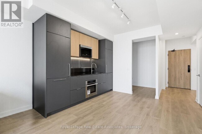 property at 1 Fairview Rd E